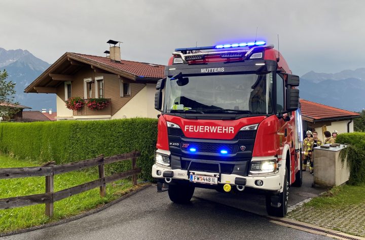 Wasserrohrbruch in Raitis