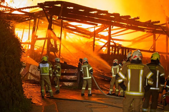 Gebäudebrand in Grinzens